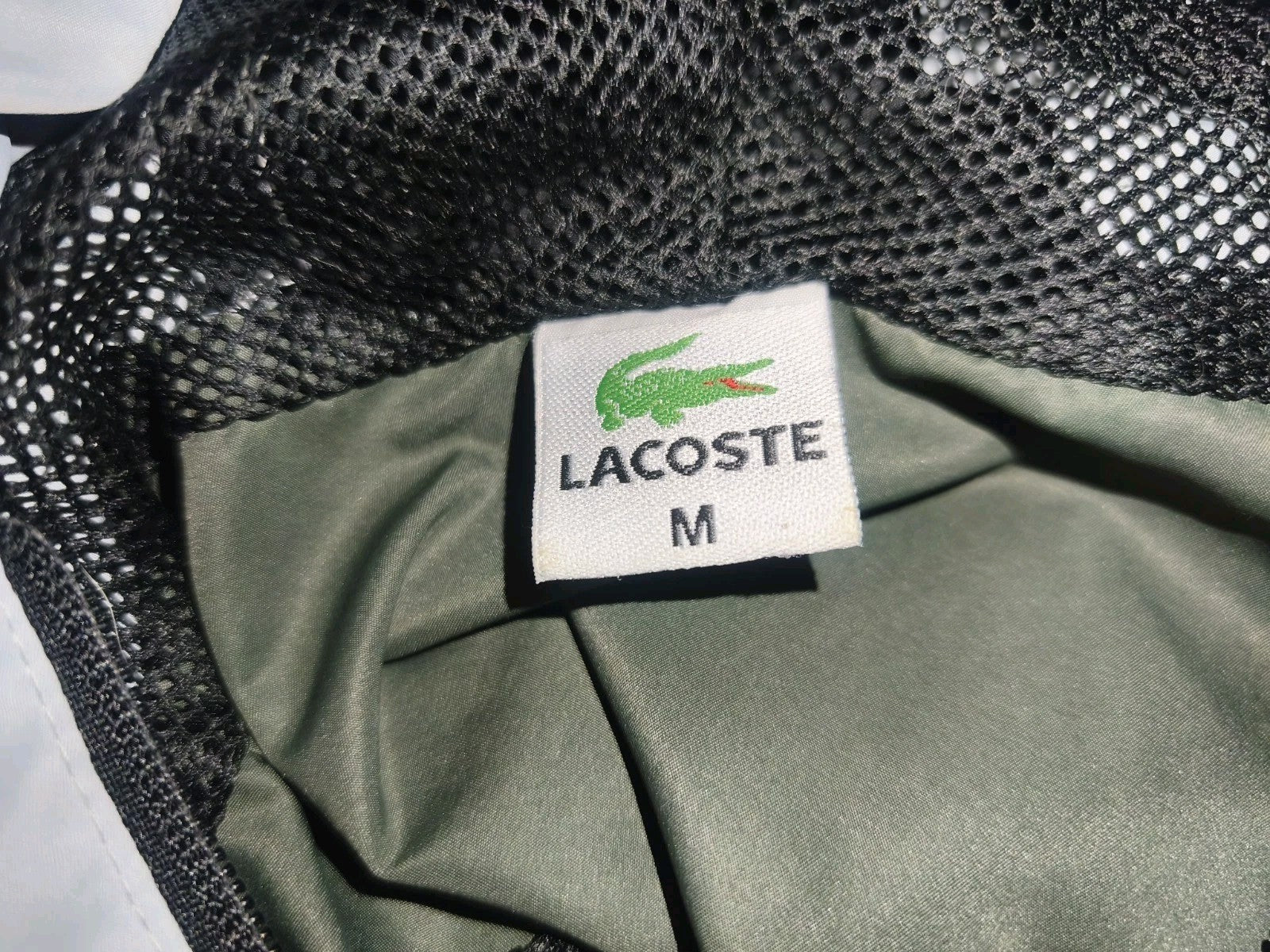Lacoste Trainingsanzug Herren Gr. M – Windbreaker & Hose – Schwarz/Khaki/Weiß 