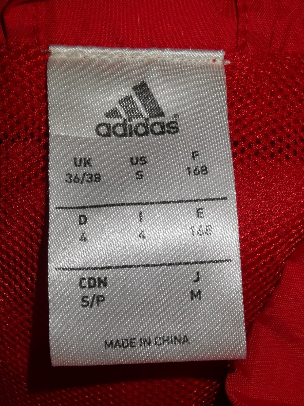 Adidas- FC Bayern- Mia San Mia, Regenjacke, Rot, US-Gr. S, UK: 36/38 Top Zustand