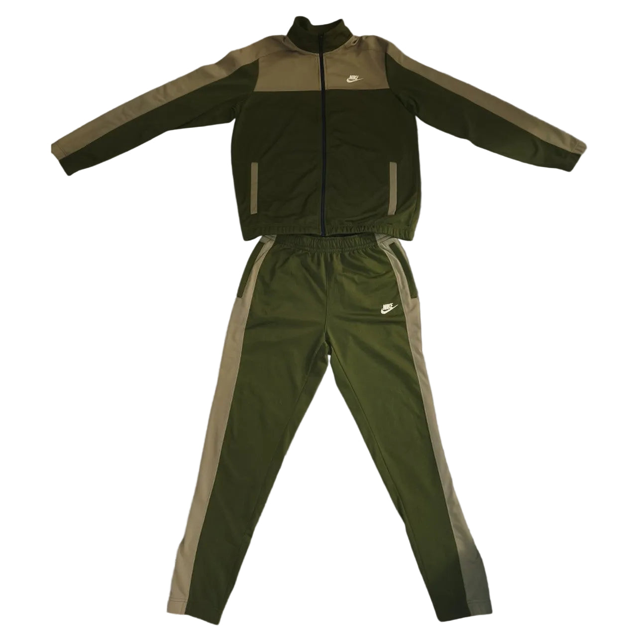 Nike Sportswear Tracksuit / Trainingsanzug – Olivgrün/Beige – Gr. M, Sportanzug