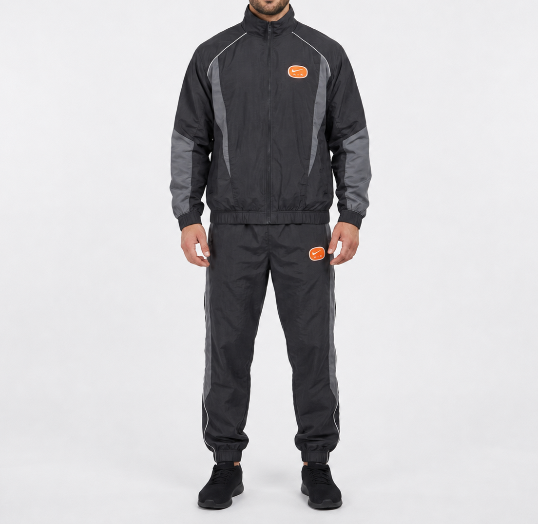 Nike – Air, Tracksuit – Men (M)