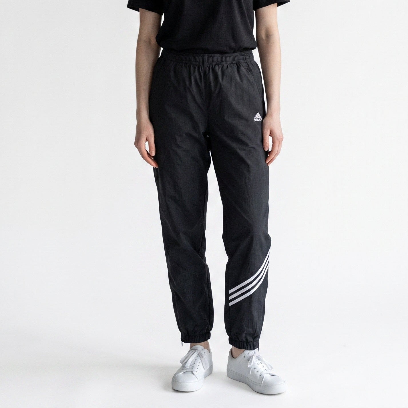 Adidas - Track Pants - Women (M)