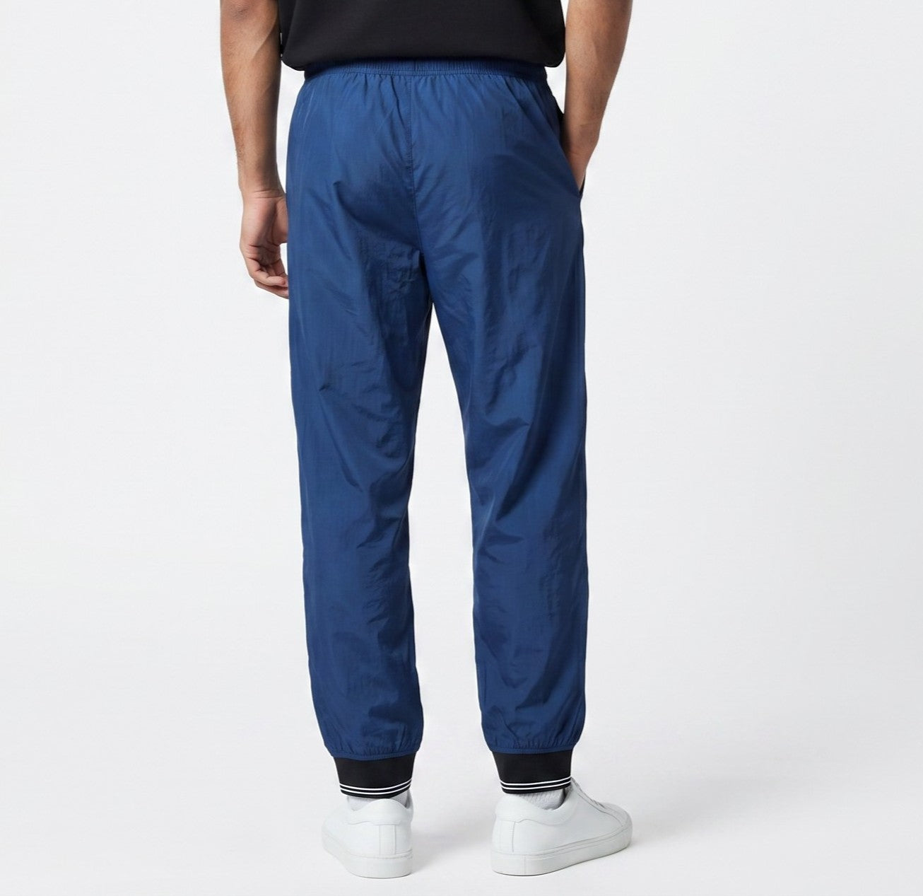 Nike – Track Pants – Men (M)