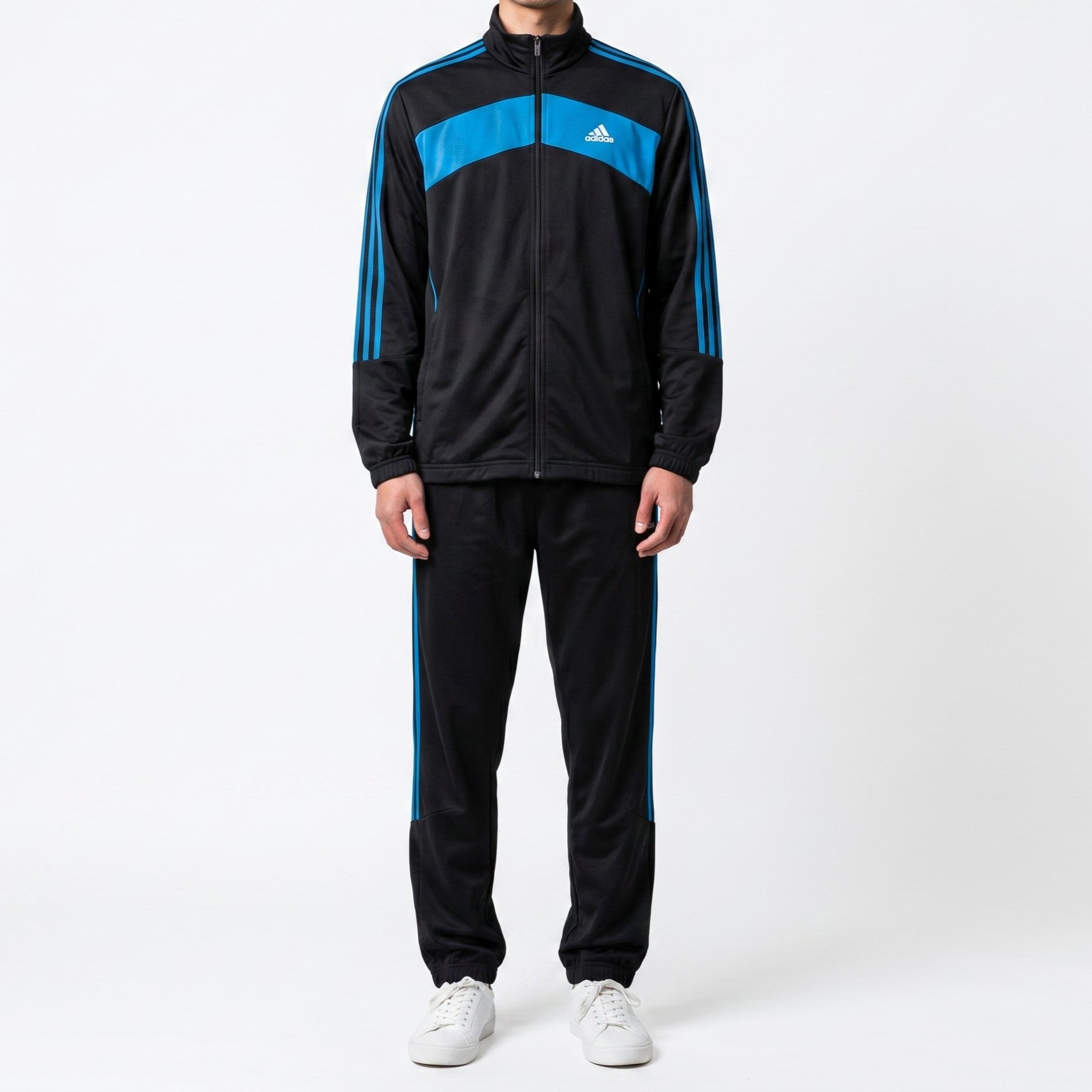 Adidas - Tracksuit - Men (M)