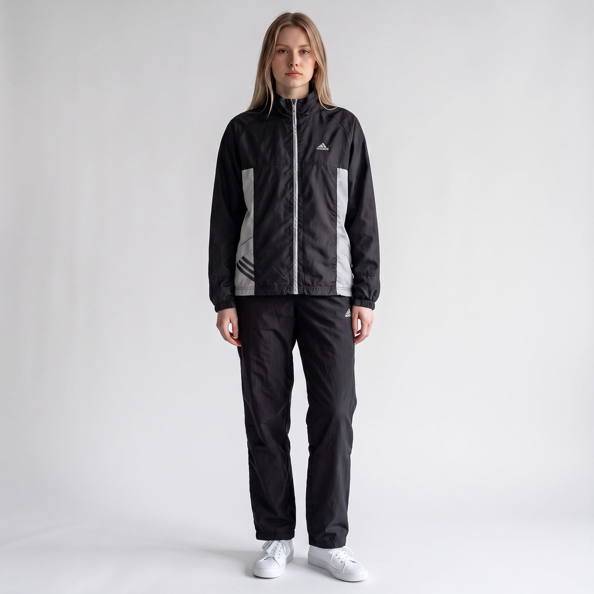 Adidas – Tracksuit - Women (M)